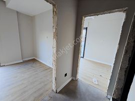 Rw Nefes'ten Denize 200 Metre Mesafede Geniş Bahçeli Villa