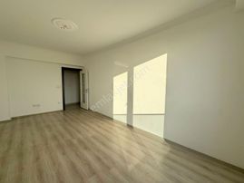 Mertcan'dan Dumlupınar Mah.iskanlı 2+1 Ara Kat Daire