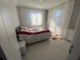 Kocaeli Körfez Sipahilerde 6+1 İskanlı Havuzlu Yeni Sıfır Villa İstanbul 40 Dk