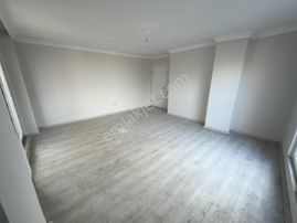 Çayırova İnönü Mah Satılık Sıfır Geniş 3+1 Arakat Daire