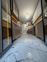 İncirli'de Cadde Üzeri Manzaralı Full+full Yapılı 3+1 Daire!