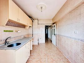 Ufuk Kılıç Emlak'tan Hicret Cami Yakını 1.katta G.cephe Yapılı 3+1