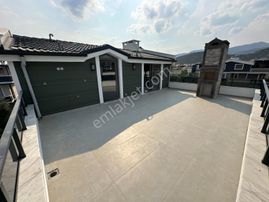 Ayanoğlundan Gürede Denize Yakın 6+1 Satılık Ayrı Mutfaklı Villa