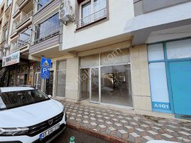 Karakaş'tan Havuzlu Kahveler Mevkii 170m2 Kiralık Dükkan