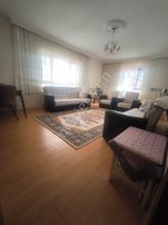 Pursaklar Mehmet Zengin Emlak'tan Merkezde, Bağımsız Salon, Masrafsız, 3.kat 3+1 Daire