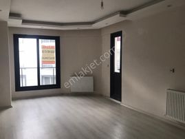 Muradiye Mahallesinde Öz Elit Emlak'tan Kiralık 2+1 Asansörlü, Doğalgazlı, Merkezde Ara Kat Daire