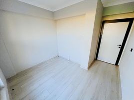 Yuvam'dan Geniş Oturum Ultra Lüks Sıfır Öncephe 2+1 Yüksek Giriş