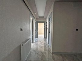 Yuvam'dan Merkezi Konumda Arakat Ön Cephe Lüks Fırsat 2+1 Daire*