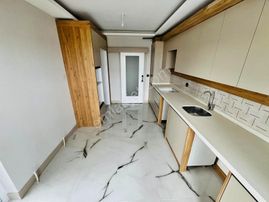 Yuvam'dan Merkezi Konumda Şık Sade Tasarım Sıfır Lüks 3+1 Daire