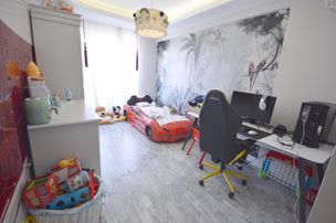 Antepia'da Elit Yaşam İçin Göl Manzaralı Ultra Lüks 4+1 Daire !!