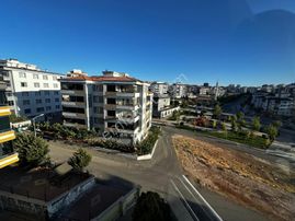 Bülbülzade Mahallesinde Park Cepheli 2+1 Satılık Ara Kat Daire