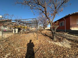 Kırşehir Toklumen Köyünde 557 M2 Arsa İçinde 2+1 100 M2 Satılık Ev