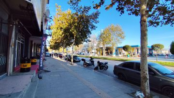 Ramada Otel Karşısı Cadde Üzeri 100 M2 Kiralık Dükkan