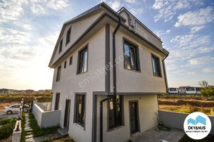 Kocaali’de Satılık Geniş Bahçeli Sahile Yakın Villa