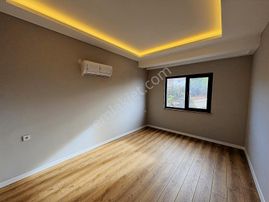 Karaca'dan Cumhuriyet Mah.satılık Yalı Dairesi Tadında 3+1 Daire