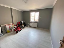 Karaca'dan Çiftlikönü Mah. Merkezi Konumda 2+1 Satılık Daire