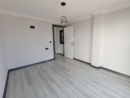 Karaca'dan Yeniçiftlik Mah.de 4+1 170m2 Triplex Sıfır Villa