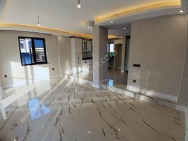 Karaca Gayrimenkul'den Atatürk Mah.6+1 Satılık Villa