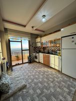 Bağcılar Siverek Yolu Üzeri Satılık 3+1 Son Kat Daire..