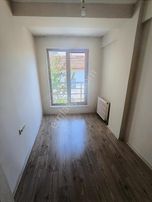 Büyükdere Mah.osmangazi Üniversitesi Yakını 1+1 Kiralık Daire