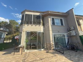 B.m Real Estate Satılık Bahçelı 3+1 Vılla