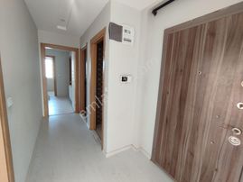 Sarıçam Belediyesi Civarı Sitede 2+1 Kapalı Mutfaklı Doğalgazlı Lüks Daire