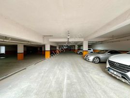 [kassel Yapı] Kapalı Otoparklı Sitede-500m2 Bahçe-havuzlu Villa!