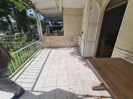 Denize Yürüme Mesafesinde Bahçeli 3+1 Satılık Yazlık