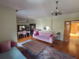 Halide Edip İ.ö Okulu Karşısı Satılık 3+1 Daire