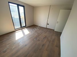 Mir'den Balıkesir 2. Sakarya Mah.'de Satılık 2+1 Dubleks Daire