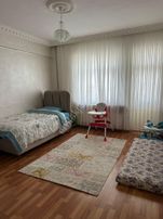 Salıbaba Yaşar Doğu Cadesine Yakın Satılık Daire