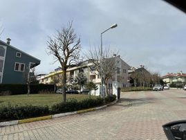 Göktürk Ravza Sitesinde 6+2 Satılık Müstakil Villa