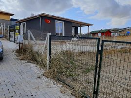 Yaka İnşaat Gayrimenkul'den İçinde 1+1 60 M2 Evli 300m2 Bahçe