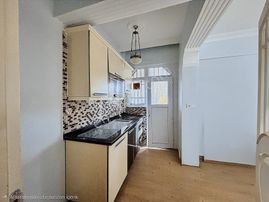 Yalova Çiftlikköy Siteler Mahallesinde Denize 50 Metre 2+1 Daire