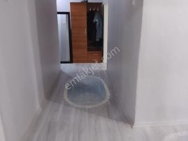 Makro Life Gayrimenkulden Bağlar Polis Okulu Civarın Da 2+1 Satılık Fırsat Daire