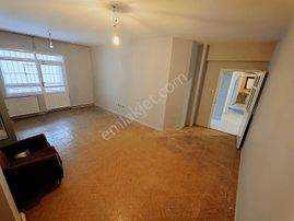 Cadde Üstün'de 3+1 Bağımsız 110m2 Net Kaçırılmıyacak Fırsat!!!