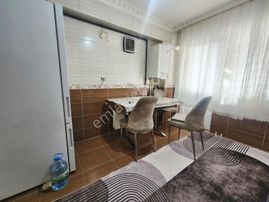 Şentürk Gayrimenkul'den Çamlık Parkı Yakını 4+1 Fırsat Daire***