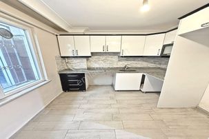 Modern Tasarımlı 2+1 Bahçeli Satılık Daire