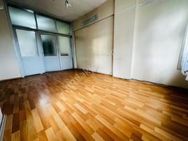 🏡 Göl-san Gayrimenkul’den 🏡 Cumhuriyet Mah. 3+1 130 M2 Satılık Daire