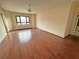 Bahçelerüstü Mahallesinde Merkezi Konumda Manzaralı 3+1 Satılık