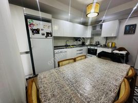 🏡 Göl-san Gayrimenkul’den 🏡 Yeşil Mah. Site İçerisinde 3+1 Köşe Dairee!!