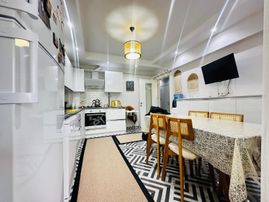 🏡 Göl-san Gayrimenkul’den 🏡 Yeşil Mah. Site İçerisinde 3+1 Köşe Dairee!!