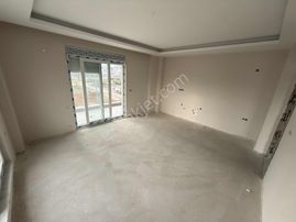 Döşemealtı Yeniköy Prestijli Konumda Uygun Fiyatlı Daire !!