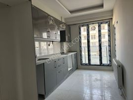 100. Yıl Mah. 2+1 Ebv. Banyolu, Sıfır, Site İçi Havuzlu Daire