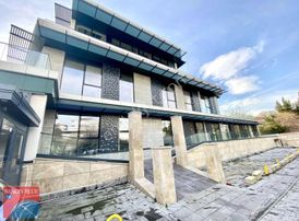 Gül Demirel'den Pendik Sahil'de 2.000m2 Satılık Vizyoner