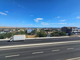 Çorlu Kavşağı Yakını 25 Mt Ana Yol Üzerinde 3 Katlı Bina