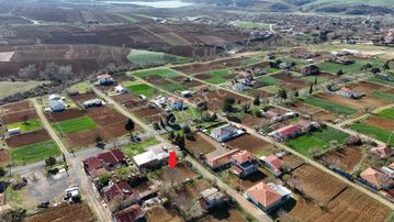 Ferhadanlı Köy İçi 600 M2 Villa İmarlı Ana Yola Yakın Arsa