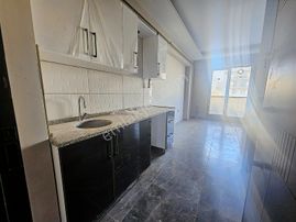 Barbaros Mah. Denize 50 Mt Mesafede, Havuzlu 1+1 Yazlık Daire