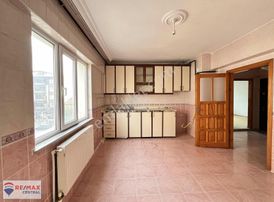 Remax Centralden Alibabada Kiralık Geniş 3+1