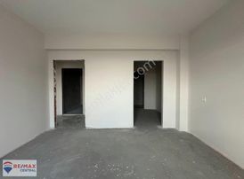 Re/max Central'dan Site İçerisinde Sıfır 140m2 3+1 Lüx Daire